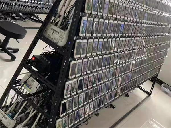 安卓群控系统正在逐渐成为企业首选营销工具!
